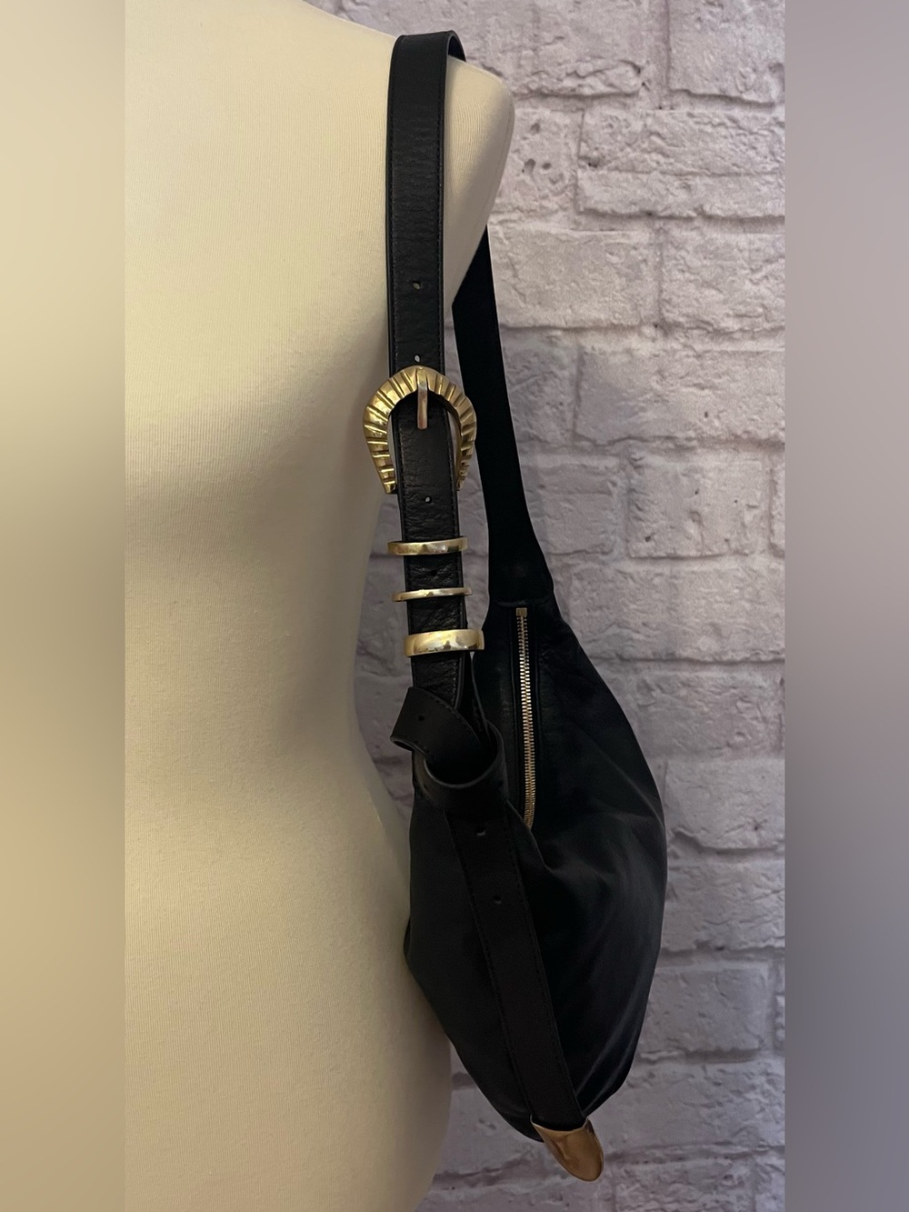 Natalie Borton Sera Crescent Bag, Kenya Edition - Picture 2 of 13